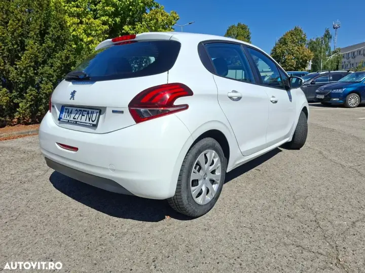 Peugeot 208 I PureTech 68 Urban Move