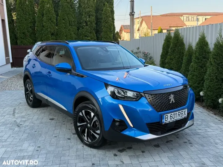 Peugeot 2008 II 1.5 BlueHDI EAT8 STT Allure Pack