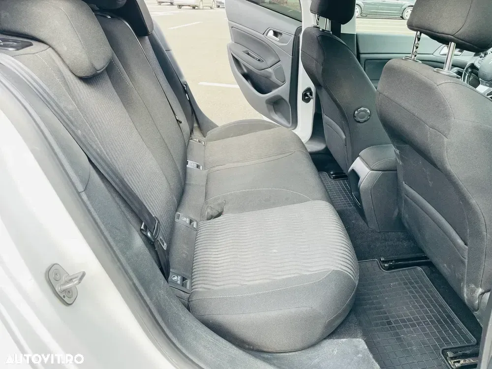 Peugeot 308 II BlueHDi 120 EAT6 Stop & Start Active — imagine 6
