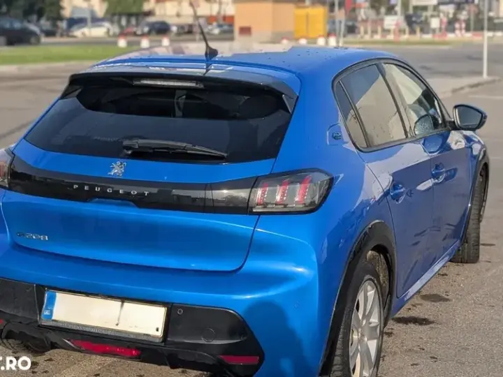 Peugeot 208 II e-208 Allure