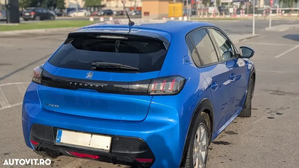 Peugeot 208 II e-208 Allure — imagine 4