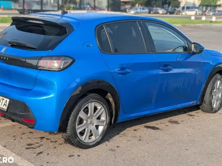 Peugeot 208 II e-208 Allure