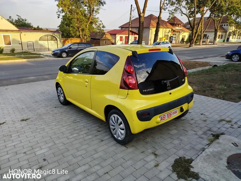 Peugeot 107 1.0 E Acces — imagine 3
