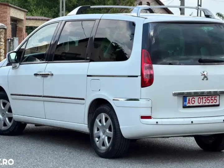 Peugeot 807 HDi 135 Allure