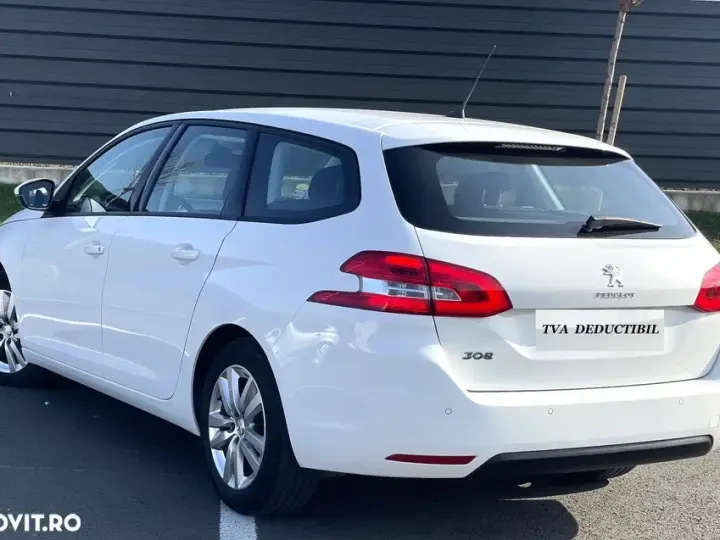 Peugeot 308 II