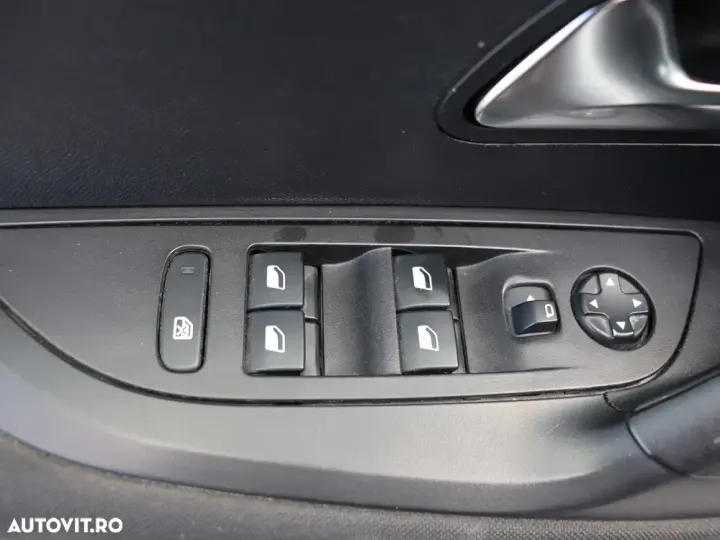 Peugeot 2008 II 1.5 BlueHDI FAP Active