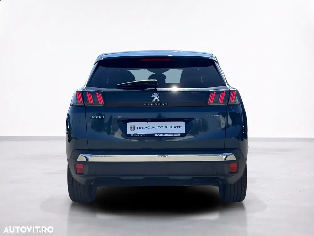 Peugeot 3008 PHEV 300 EAT8 4X4 Allure Pack — imagine 4