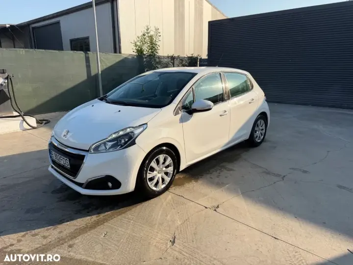 Peugeot 208 II 1.5 BlueHDi STT Active