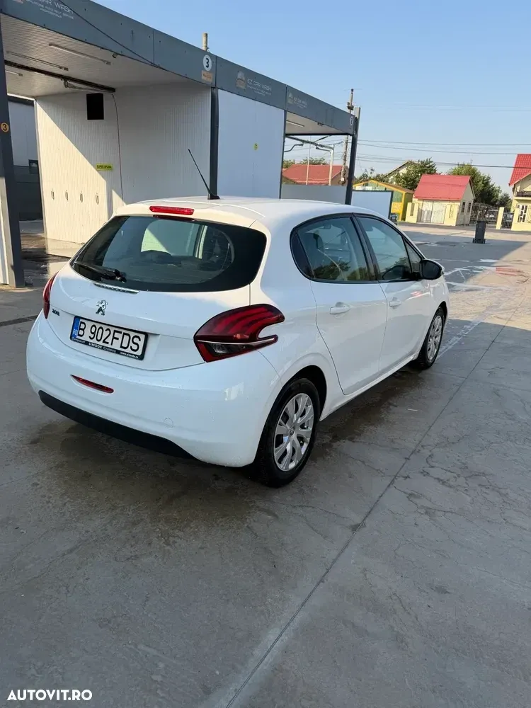 Peugeot 208 II 1.5 BlueHDi STT Active — imagine 6