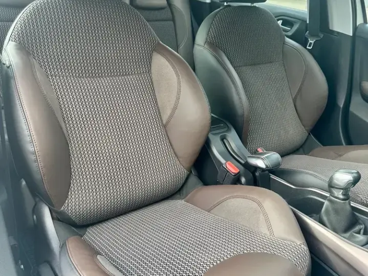 Peugeot 2008 I
