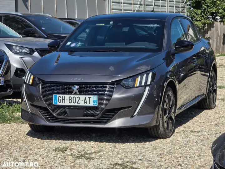 Peugeot 208 PureTech 130 EAT8 GT