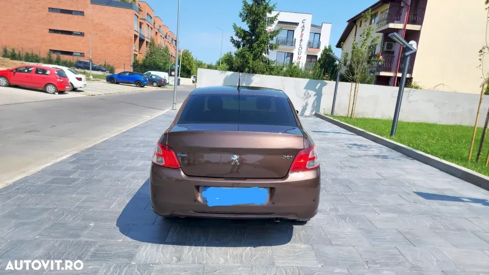 Peugeot 301 1.2 PureTech Active — imagine 2
