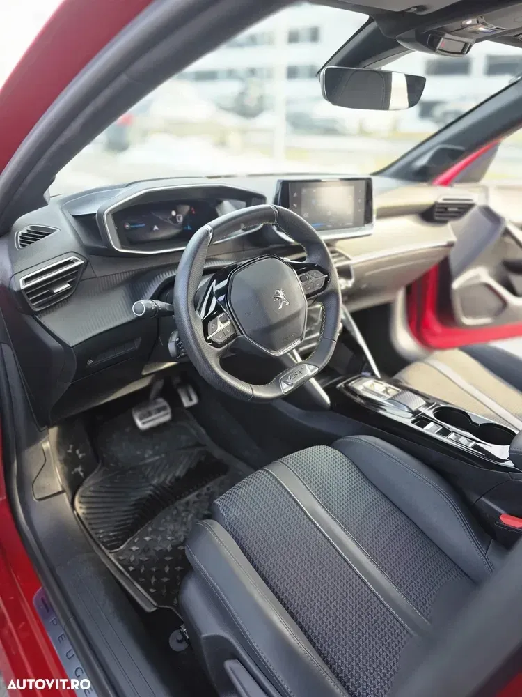 Peugeot 208 II 1.2 L PureTech STT EAT8 GT Line — imagine 6