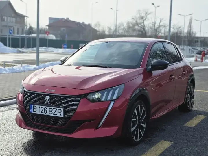 Peugeot 208 II 1.2 L PureTech STT EAT8 GT Line