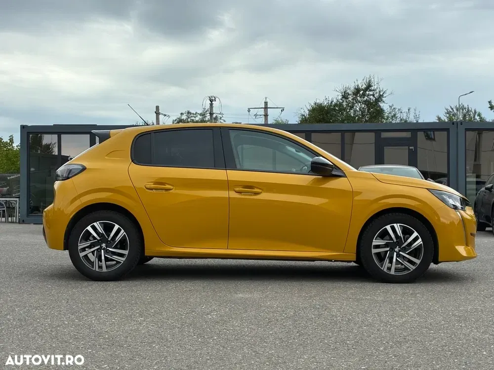 Peugeot 208 II 1.2 L PureTech STT EAT8 Allure Pack — imagine 4