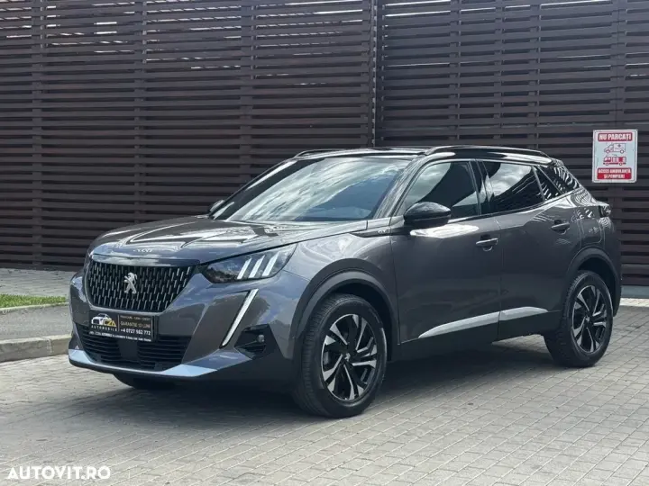 Peugeot 2008 II PureTech 130 EAT8 GT