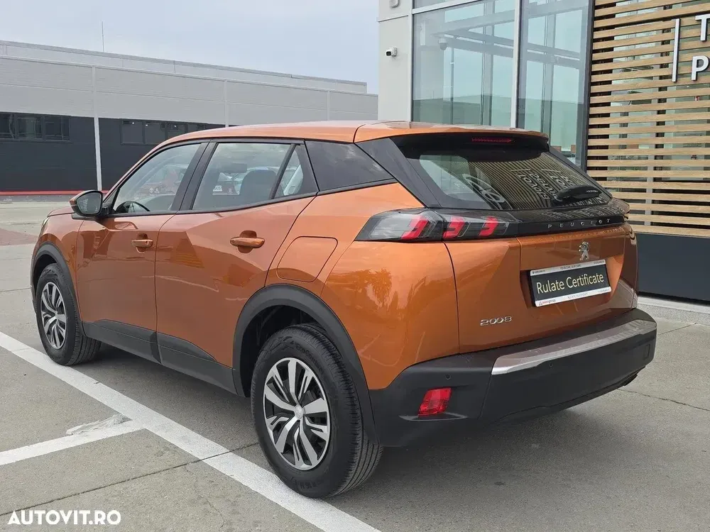 Peugeot 2008 1.2 L PureTech STT Active — imagine 5