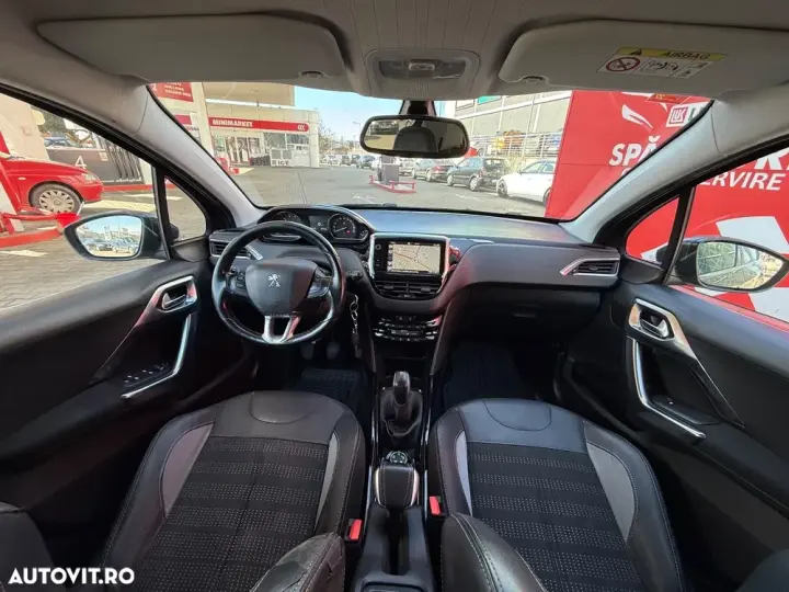 Peugeot 2008 I PureTech 110 Stop&Start Style