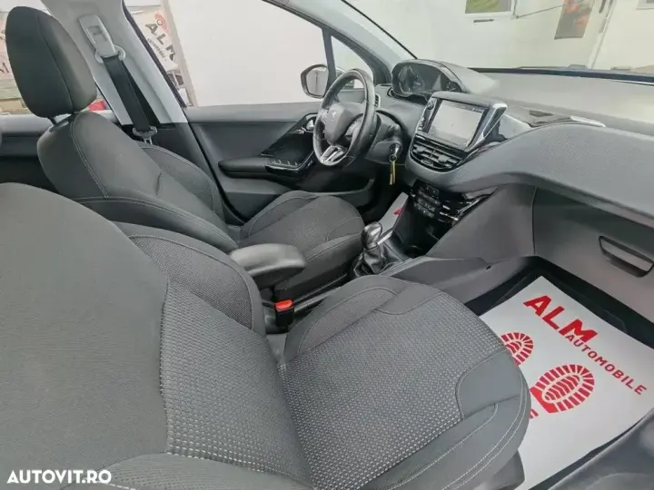 Peugeot 208 I 1.2 L PureTech Allure