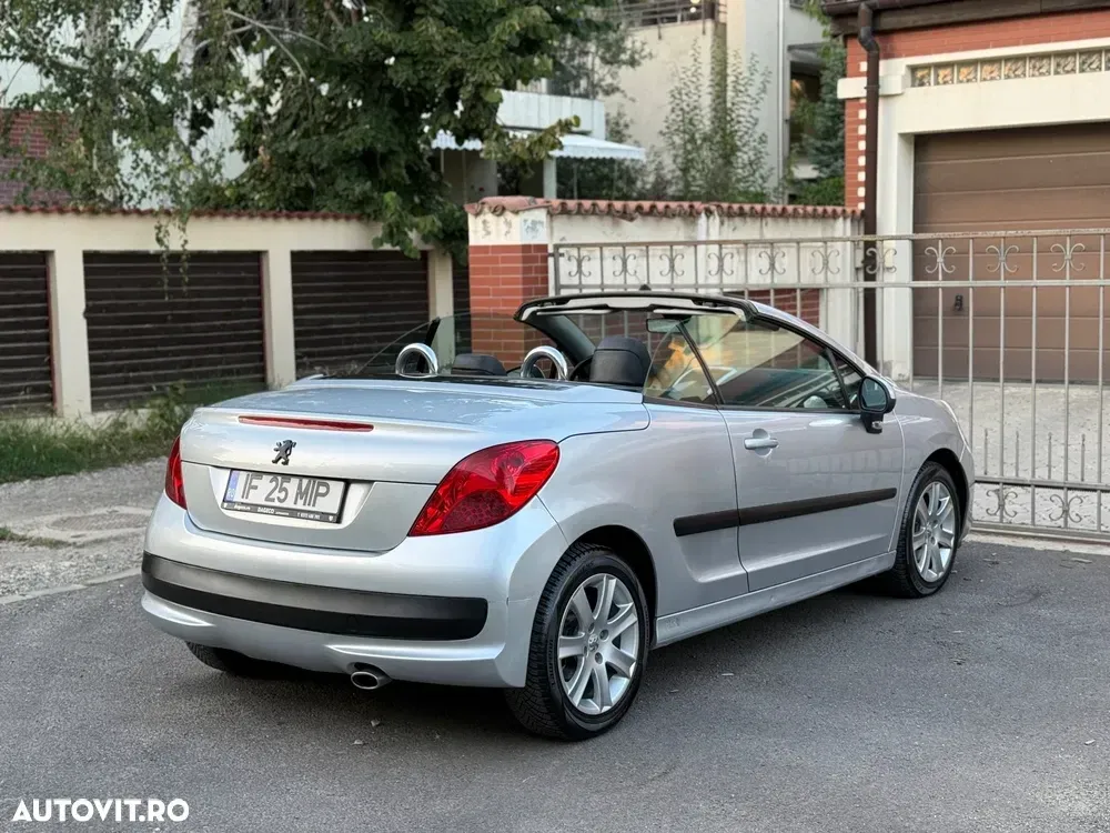 Peugeot 207 120 VTi Premium — imagine 4