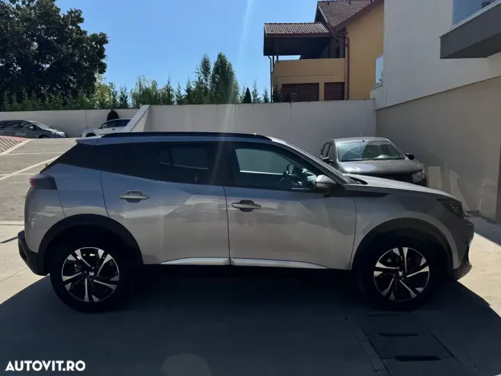 Peugeot 2008 II BlueHDi 100 STOP & START Allure