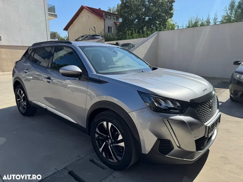 Peugeot 2008 II BlueHDi 100 STOP & START Allure — imagine 3