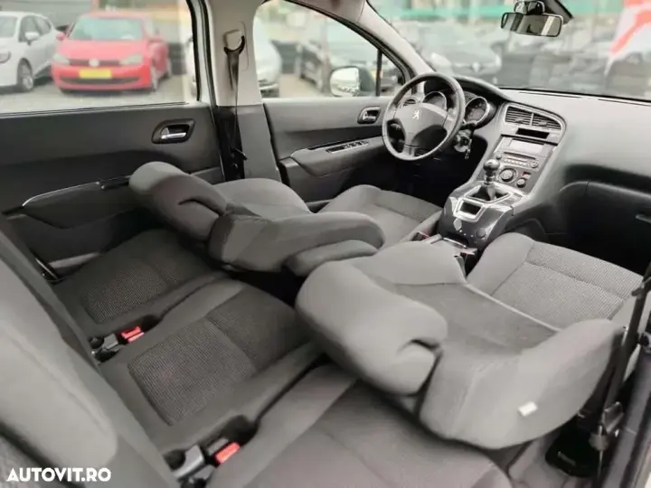 Peugeot 5008 HDI FAP 110 Active