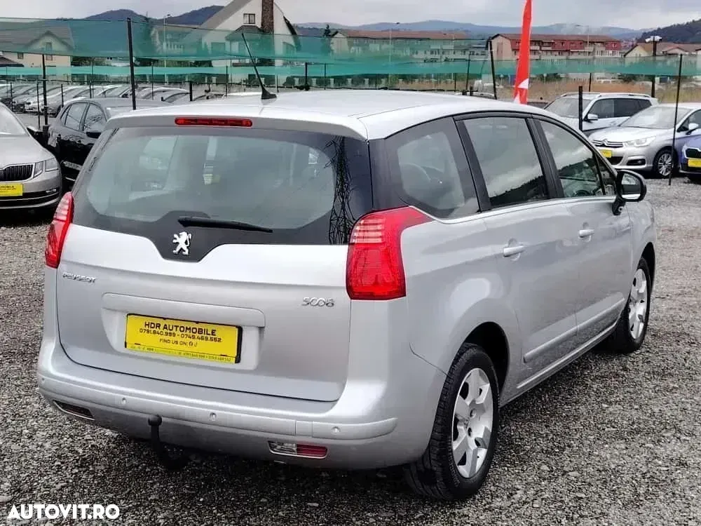 Peugeot 5008 HDI FAP 110 Active — imagine 3