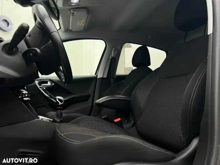 Peugeot 208 PureTech 110 Stop & Start Active