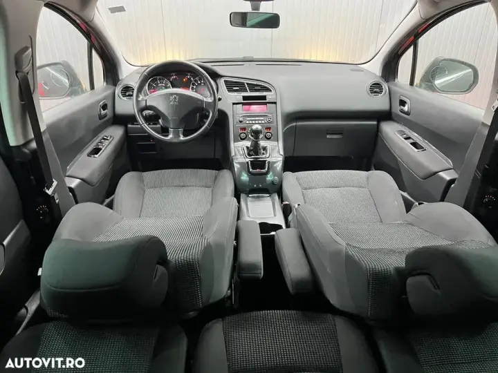 Peugeot 5008 I