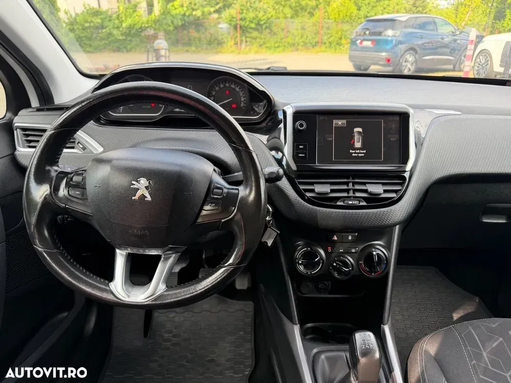 Peugeot 2008 1.6 BlueHDi FAP Active — imagine 3