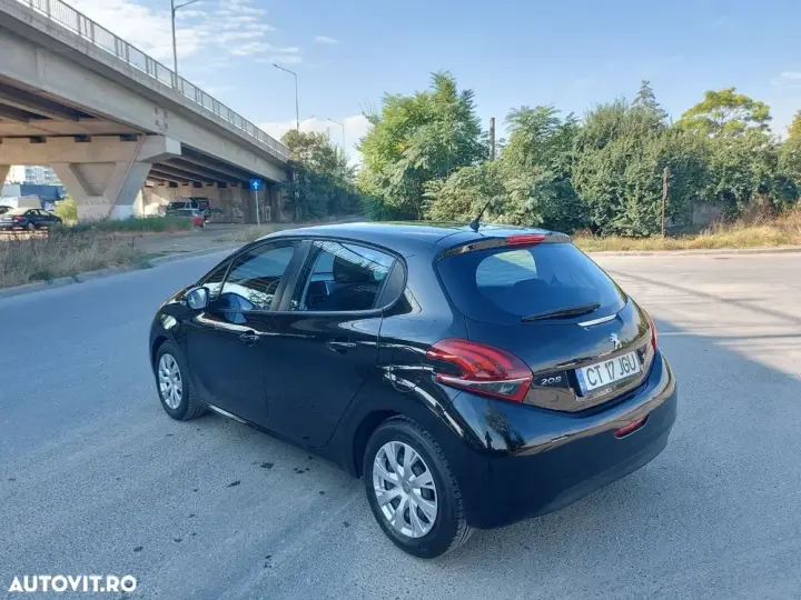 Peugeot 208 I