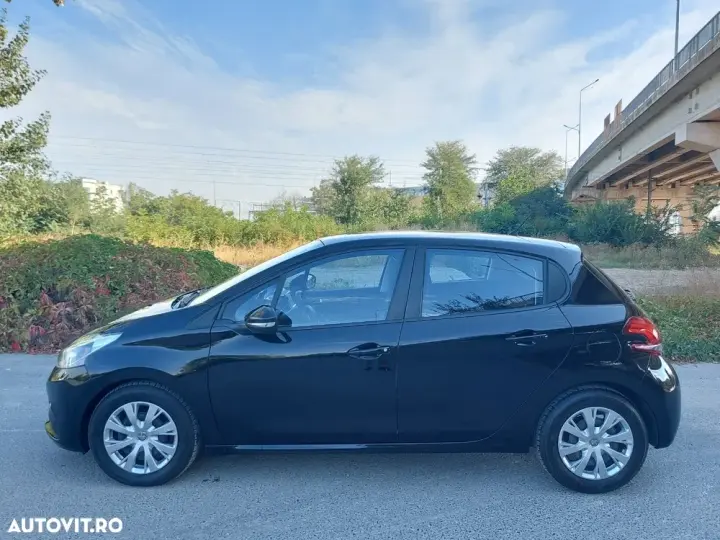 Peugeot 208 I
