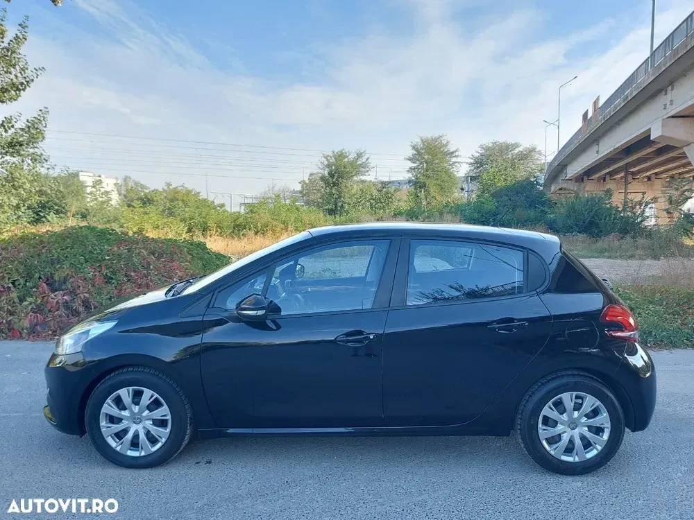 Peugeot 208 I — imagine 2