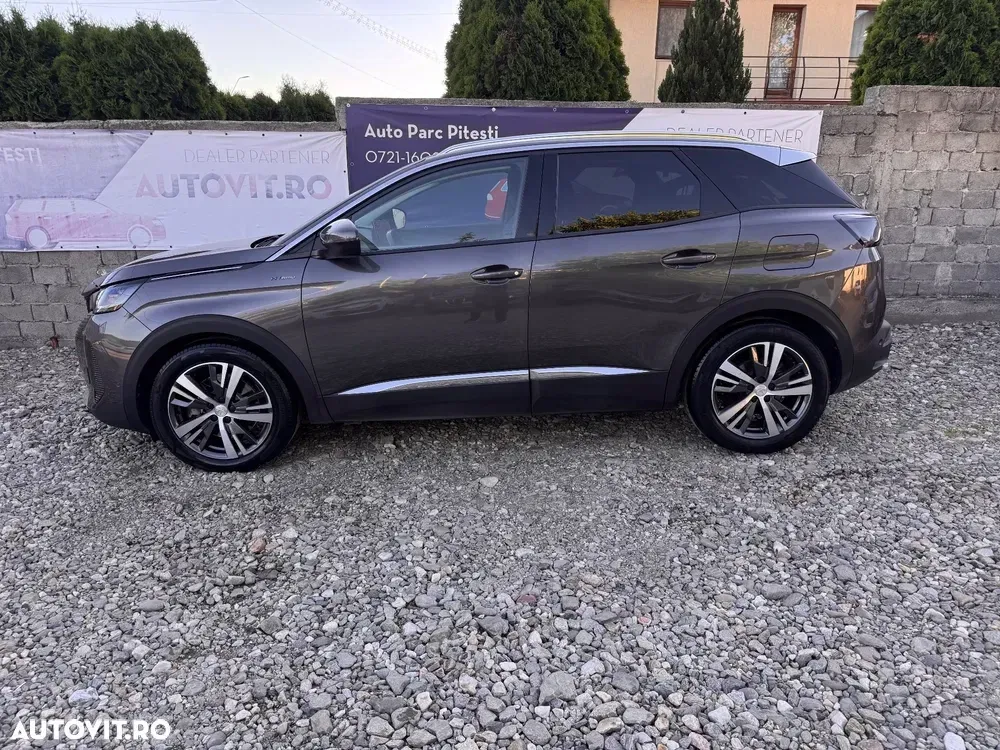 Peugeot 3008 PHEV 225 EAT8 GT — imagine 2