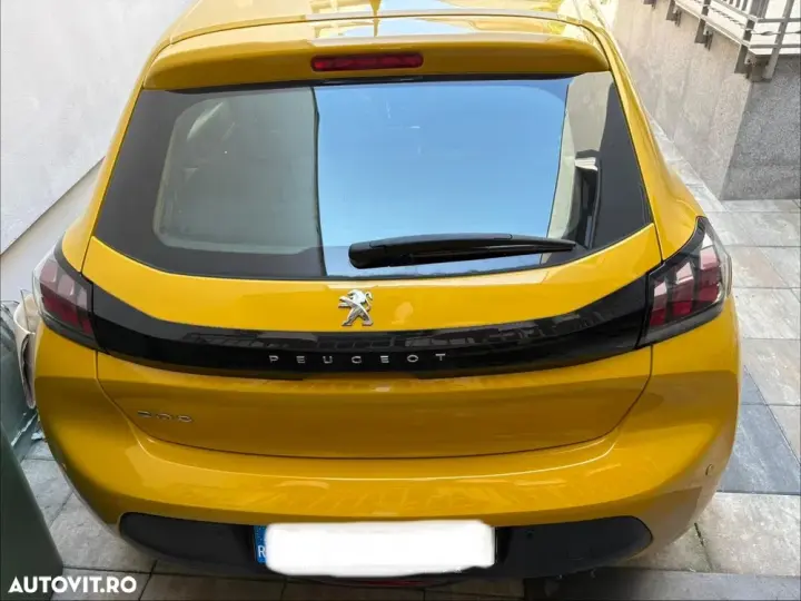 Peugeot 208 1.2 L PureTech STT Active