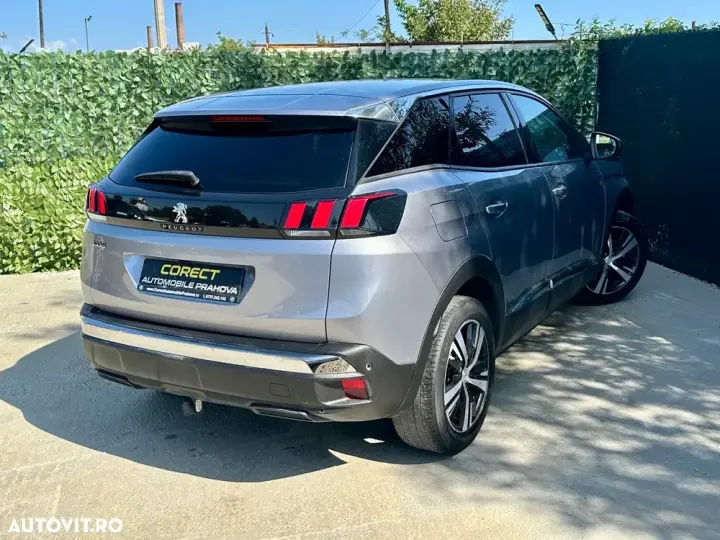 Peugeot 3008 II