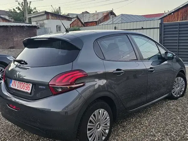 Peugeot 208 1.6 BlueHDi FAP Allure