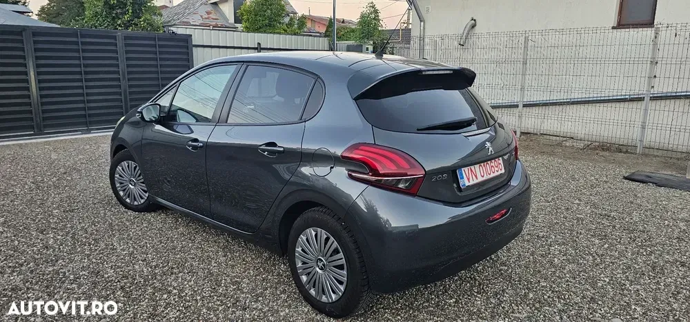 Peugeot 208 1.6 BlueHDi FAP Allure — imagine 3
