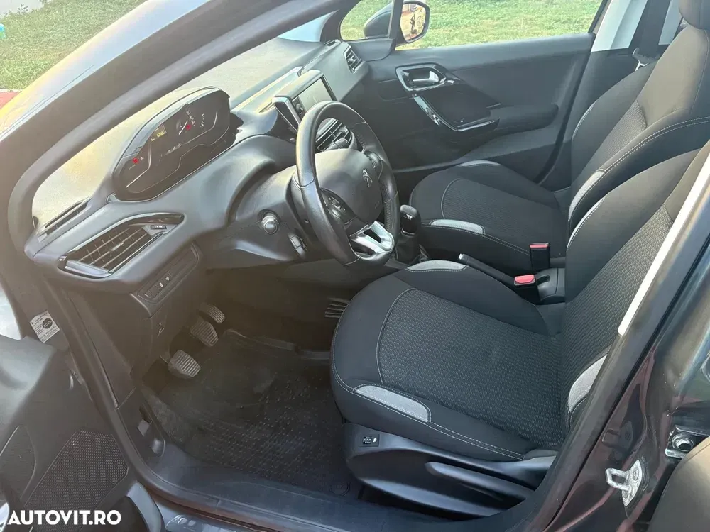 Peugeot 208 1.6 BlueHDi FAP Allure — imagine 6