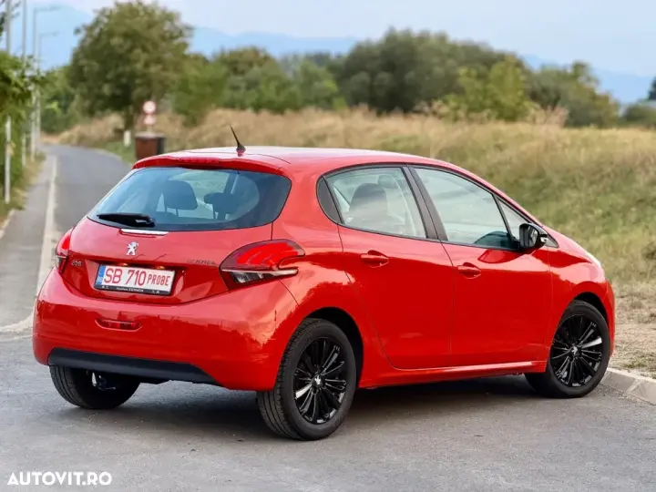 Peugeot 208 I 82 VTI Style