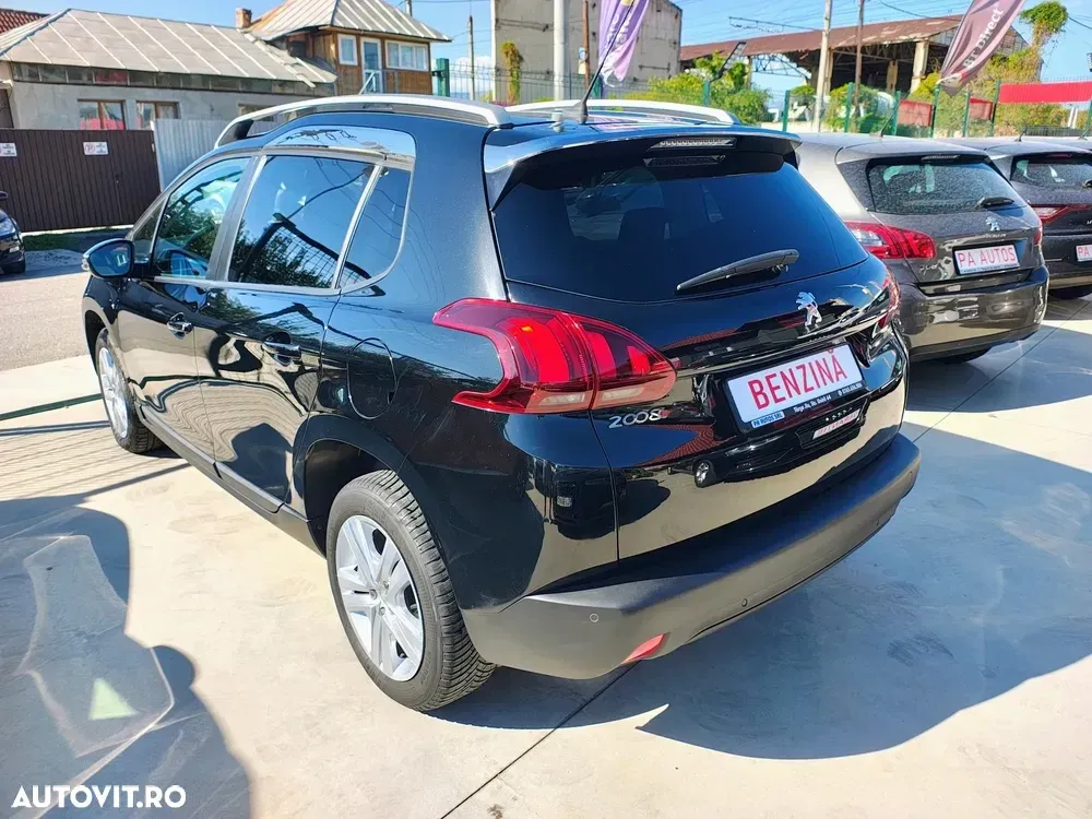 Peugeot 2008 I PureTech 110 Stop&Start Urban Move — imagine 3