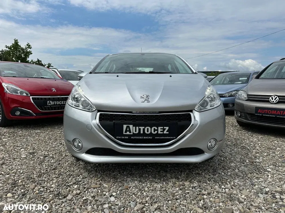 Peugeot 208 1.2 VTi Active — imagine 2