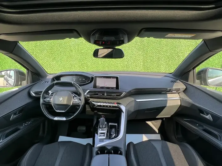 Peugeot 3008 PureTech 130 Stop & Start GPF EAT8 GT