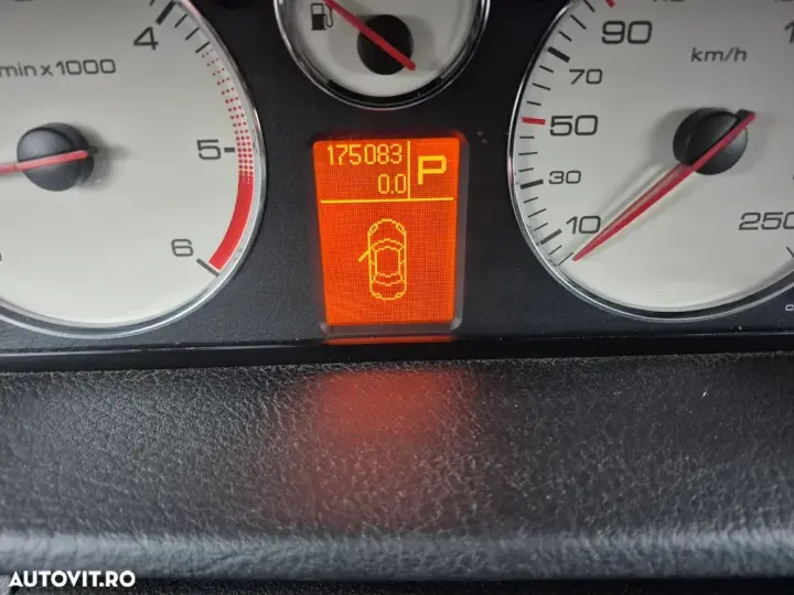 Peugeot 407 HDi 135 Automatik Premium