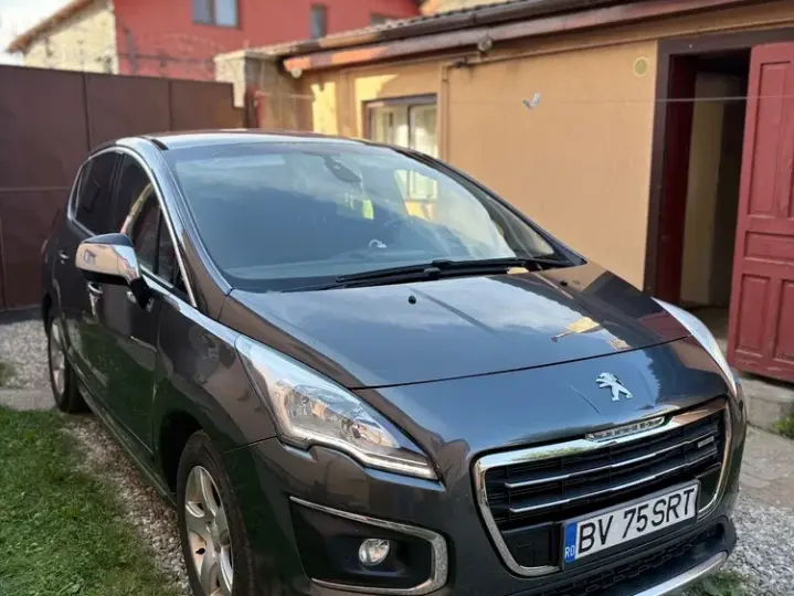 Peugeot 3008 I HYbrid4