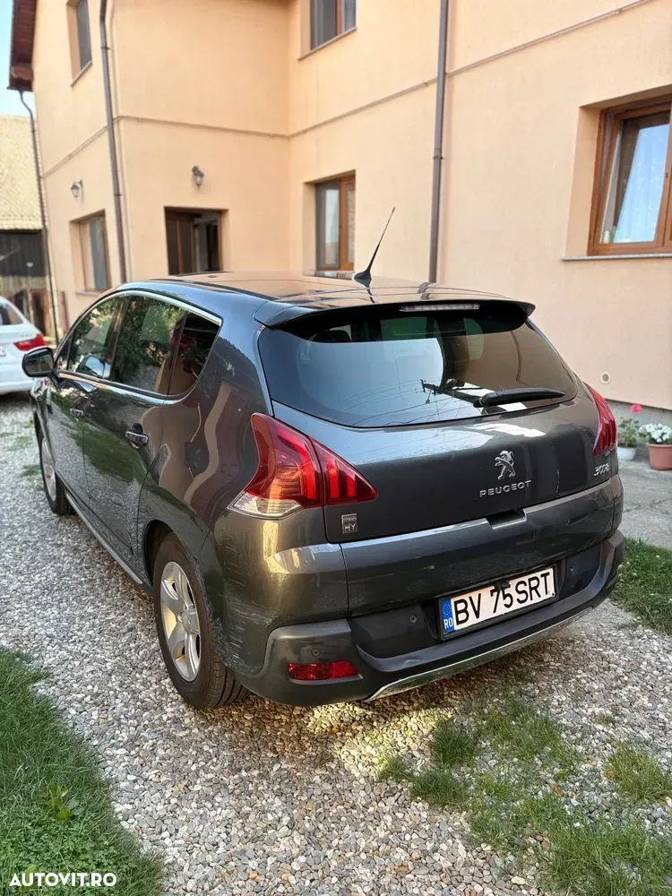 Peugeot 3008 I HYbrid4 — imagine 4