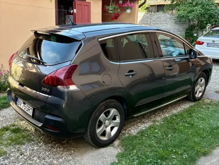 Peugeot 3008 I HYbrid4