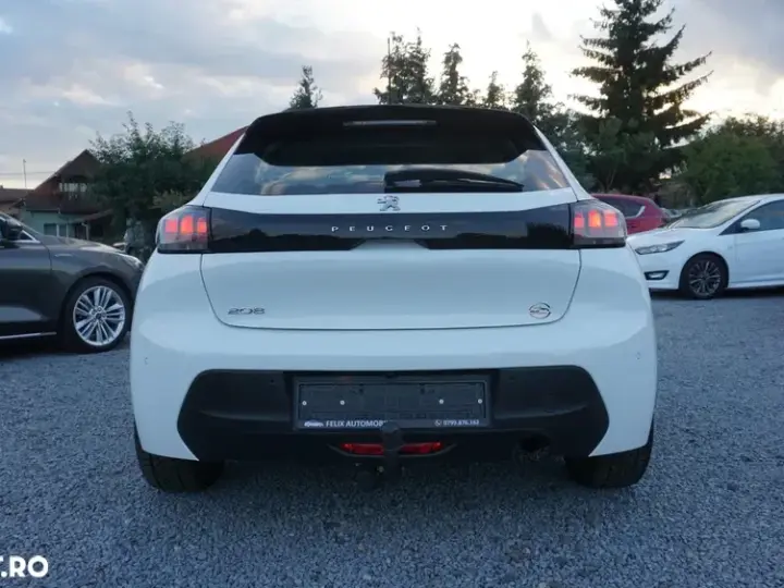 Peugeot 208 II BlueHDi 100 GT
