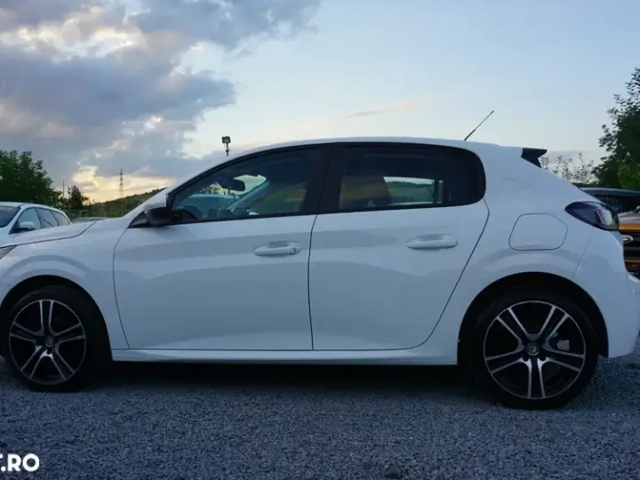 Peugeot 208 II BlueHDi 100 GT